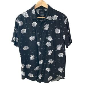 Denim & Flower Ricky Singh Floral Short Sleeve Button Down Shirt - Medium
